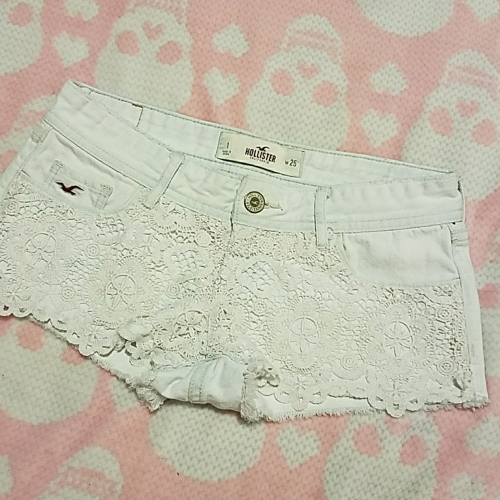 White Hollister jean shorts with lace